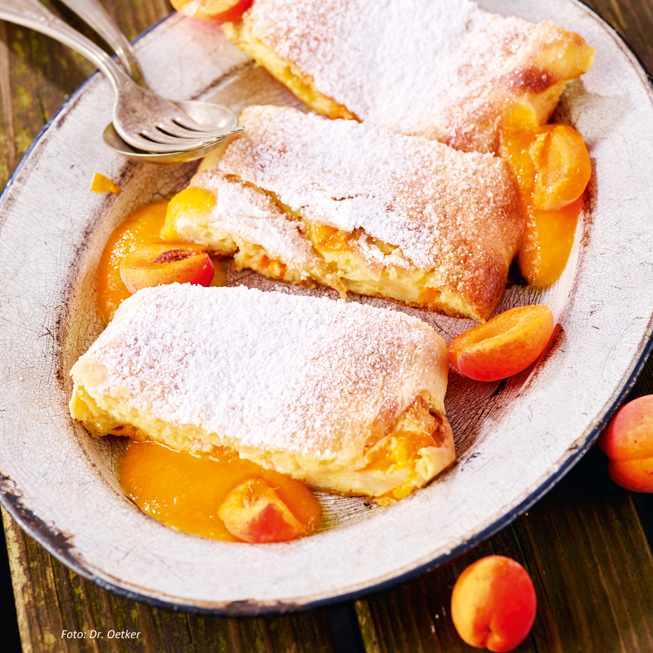 Marillen-Topfen-Strudel