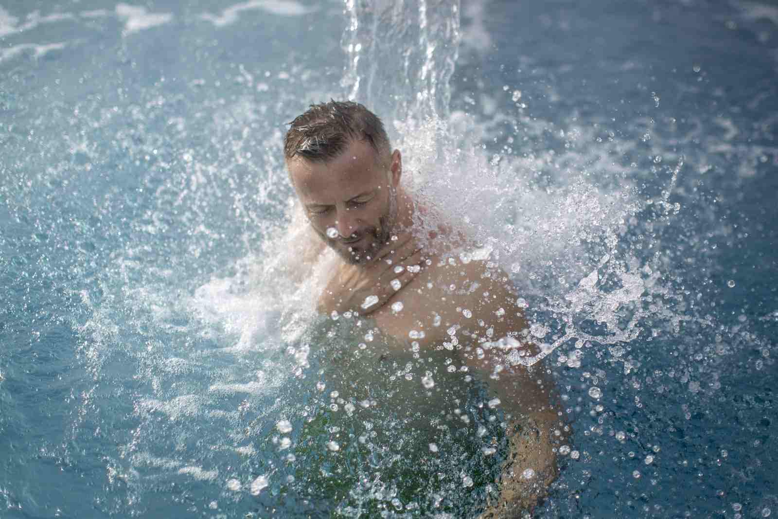 Heiße Quellen im Thermen- und Vulkanland
