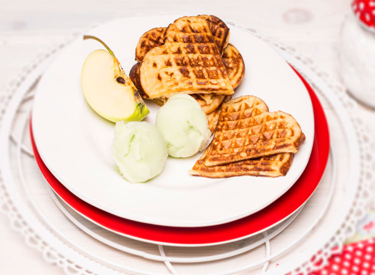 Lo_Apfel-Ingwer-Brandteigwaffeln.jpg