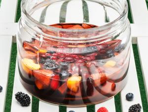Rumtopf im Sommer