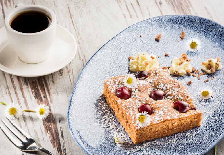 Dunkler Kirschkuchen