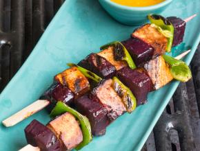 Rote-Rüben-Tofuspieße