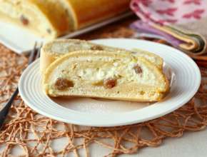 Topfenstrudel aus Mürbteig