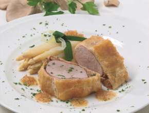 Schweinslungenbraten im Blätterteigmantel