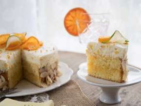 Topfencremetorte mit Orangen und Limetten