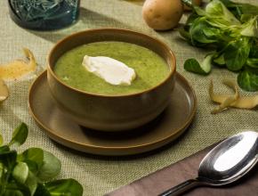 Erdäpfel-Vogerlsalat-Suppe