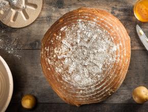 Erdäpfelweißbrot