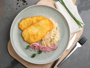 Südtiroler Erdäpfelblattln mit Sauerkraut