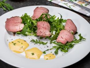 Schweinefilet sous vide auf Sauce hollandaise