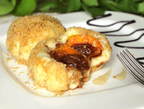 Marillenknödel mit Nougatfülle und Marzipan