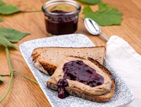 Geflügelleberparfait mit Schilchermarmelade
