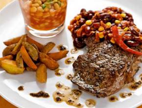 Chili-Steak mit scharfen Kidneybohnen