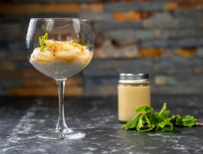 Buchweizencreme auf Quittenspiegel