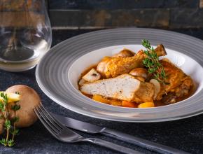 Coq au Veltliner vom Perlhuhn