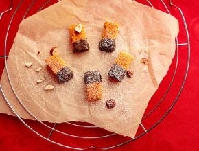 Haselnuss-Honig-Schnitten