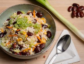 Gebratener Reis mit Käferbohnen und Ei