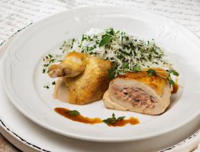 Hendlbrust mit Lachsfülle und Kräuterreis 