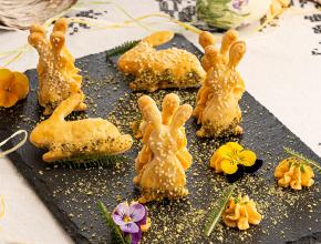 Pikante Hasenkekse mit Karottenmousse