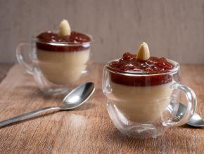 Weiße Schokoladen-Panna-cotta