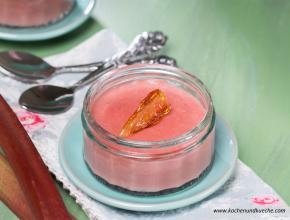 Rhabarbercremepudding