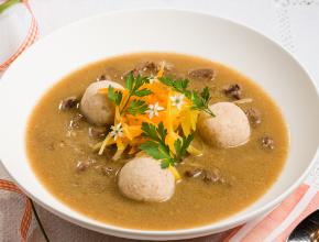 Wildeintopf mit Bröselknödeln