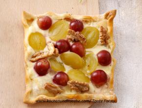 Flammkuchen mit Nüssen und Weintrauben | Foto: Tante Fanny
