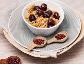 Adzukibohnen-Spaghetti mit Amaretto-Kirschen