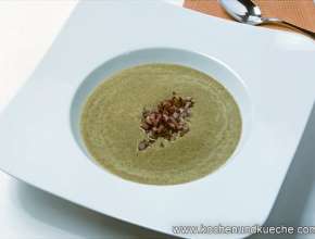 Bild zu: Endivien-Rahmsuppe
