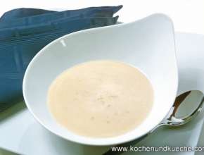 Bild zu: Forellenschaum-Suppe 