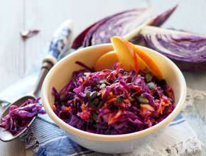 Rotkraut-Karotten-Apfel-Salat