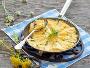 Oberländer Kasmuas (Polenta mit Bergkäse)