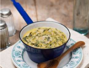 Kohlsuppe mit Haferflocken