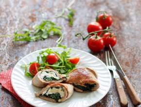 Schweinsschnitzel mit Spinat-Schafkäse-Fülle