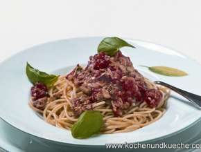 Spaghetti mit Paradeis-Thunfischsauce