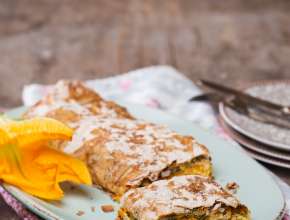 Vollkornstrudel mit Kürbisfülle