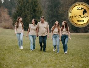 Seit Generationen arbeitet Familie Masser mit der Natur und erzeugt Kichererbsen, Kürbiskernöl und Sonnenblumenöl.