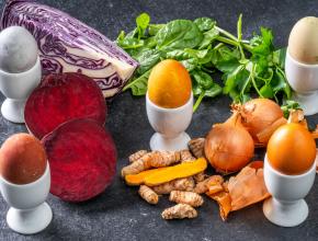 Ostereier färben mit Naturmaterialien