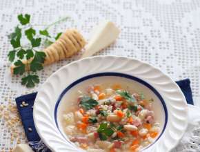 Montafoner Gerstensuppe