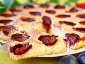 Zwetschkenkuchen mit Buchweizenmehl