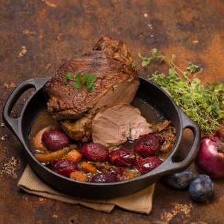 Lammbraten mit Rotweinzwetschken