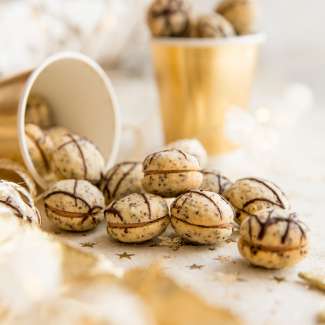 Mandel-Mohn-Busserln