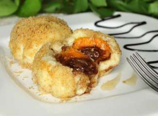 Marillenknödel mit Nougatfülle