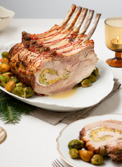 Gefüllter Schweinskarree-Braten