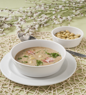 Steirische Sojabohnensuppe