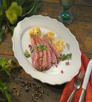 Entenbrust mit Erdbeer-Minz-Salsa 