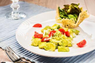 Gnocchi mit Kräuterpesto