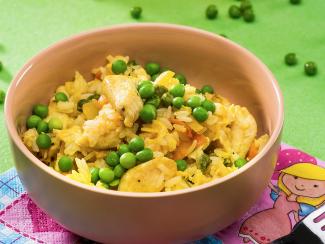 Gebratener Eierreis mit Hühnerfleisch