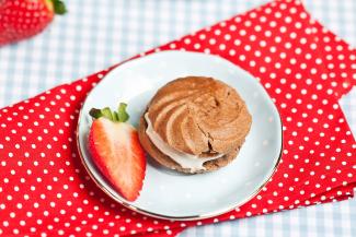 Erdbeer-Profiteroles