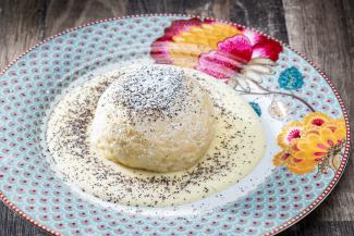 Germknödel mit Vanillesauce