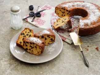 Marzipankuchen mit Dörrzwetschken